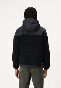 K-Way Giacca in pile - black