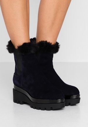 Enkellaarsjes met plateauzool - blue