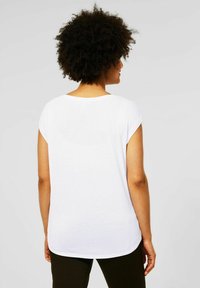 Street One MIT BRUSTTASCHE - T-shirt basic - weiß