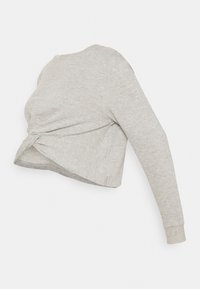 Šedá cropped mikina s dlouhým rukávem vyrobená z měkké texturované tkaniny, s detailním vázáním na straně a žebrovanými manžetami.