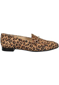 Scarpe ballerine in stampa leopardata con una texture morbida, punta appuntita, dettagli decorativi e un tacco basso nero. Fodera interna visibile.