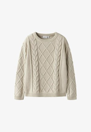 Pull en tricot beige avec un design en maille torsadée, col rond, et manches longues avec bords côtelés et motifs en losange.