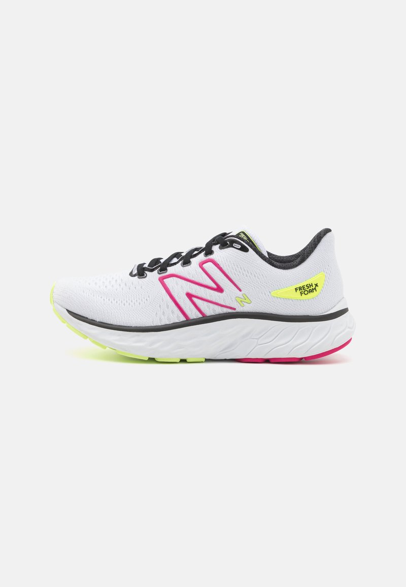 New Balance FRESH FOAM X EVOZ V3 biały