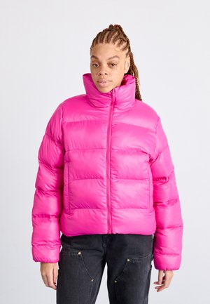 PUFFER JACKET - Žieminė striukė - magenta