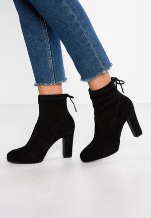Bottines à talons hauts - black