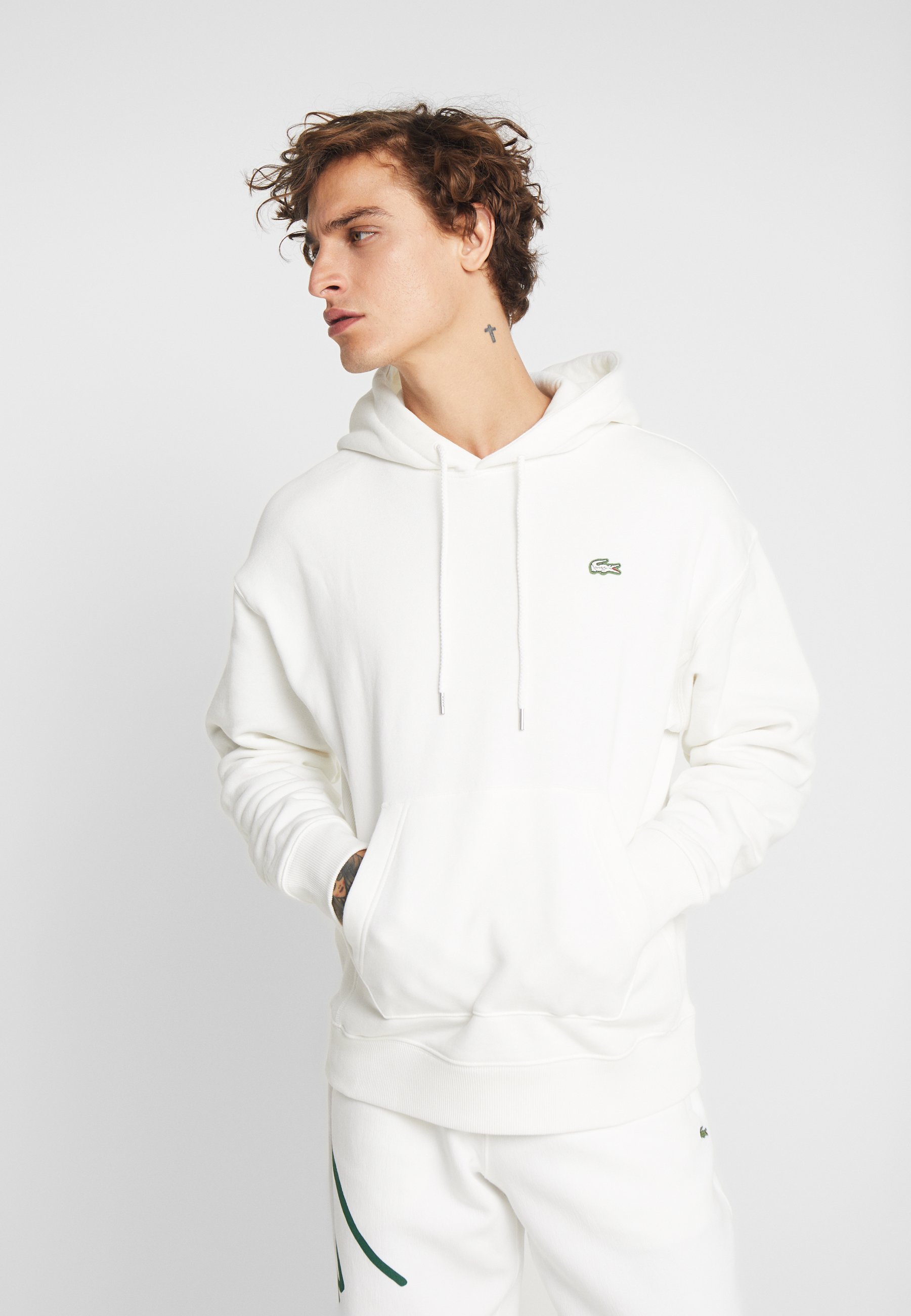 pull lacoste live blanc