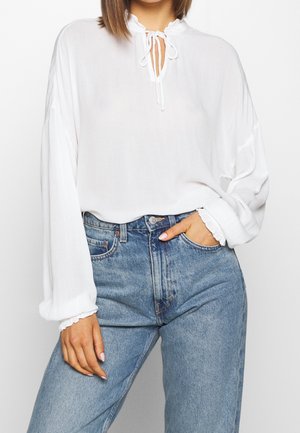 Blouse - white