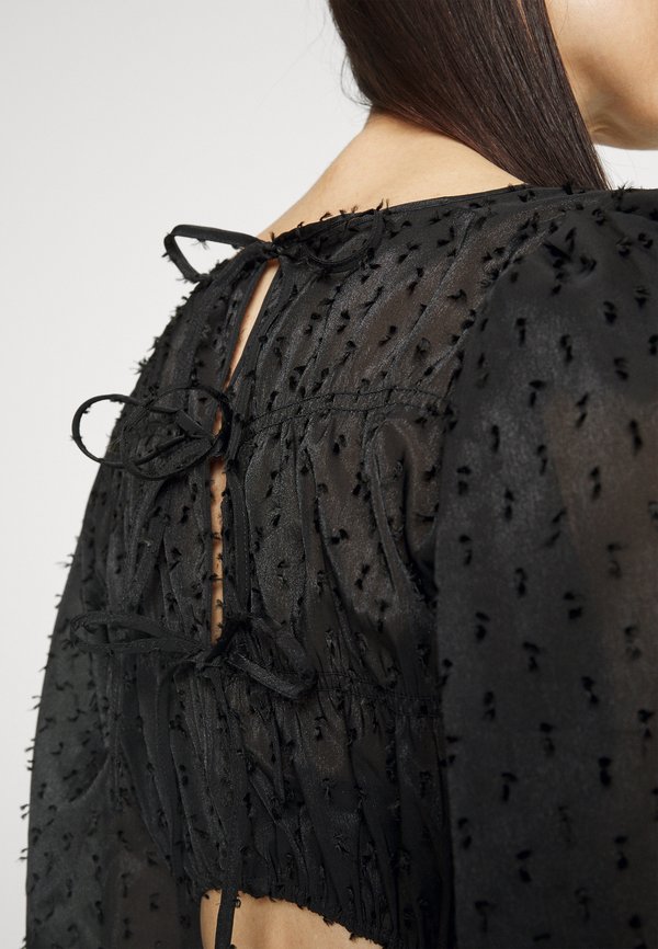 PHINA STRUCTURAL DOTS - Blouse2