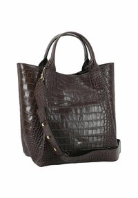 Sac en cuir marron embossé crocodile avec des poignées supérieures robustes et une sangle amovible. Il dispose de quincaillerie dorée et d'un intérieur spacieux.