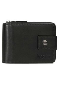 Portafoglio in pelle nera con chiusura a zip, bottone a pressione e logo "kazar" impresso. Design compatto con linee pulite e texture liscia.