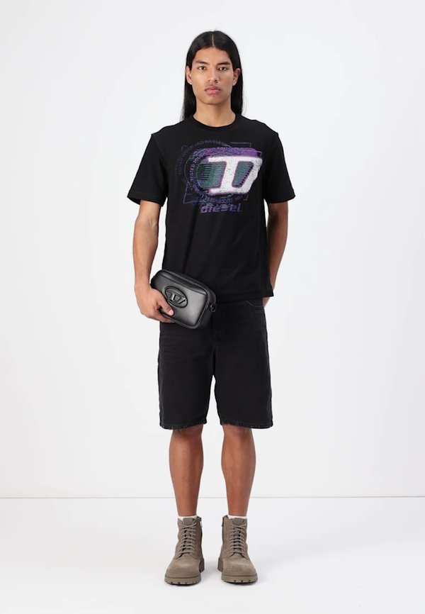 REGULAR - Denim shorts3