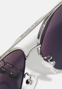 Michael Kors CHEYENNE - Óculos de sol - silver-coloured