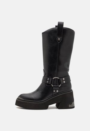 BULL HI - Cizme cu platformă - black