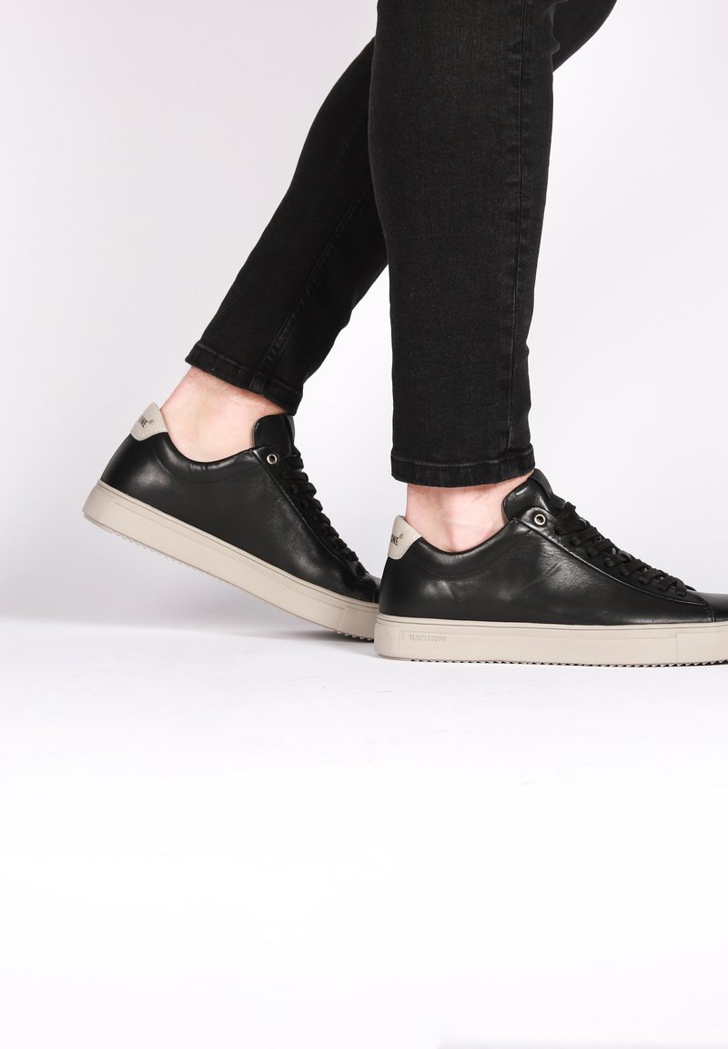Herren Sneaker | Blackstone Sneaker low black/schwarz - AT32333 Herren Sneaker | Blackstone Sneaker low black/schwarz - AT32333