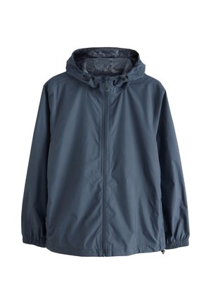 Giacca impermeabile blu navy con cappuccio, dotata di zip frontale, coulisse regolabile e polsini elasticizzati, realizzata in materiale sintetico leggero.