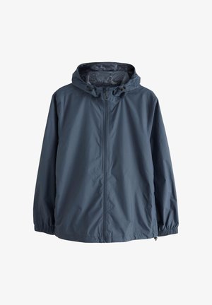 Jachetă impermeabilă de culoare albastru marin cu glugă, prevăzută cu fermoar frontal, șnur reglabil și manșete elastice, realizată din material sintetic ușor.
