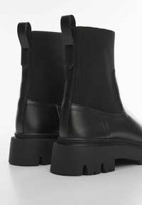 Mango Ankle boot