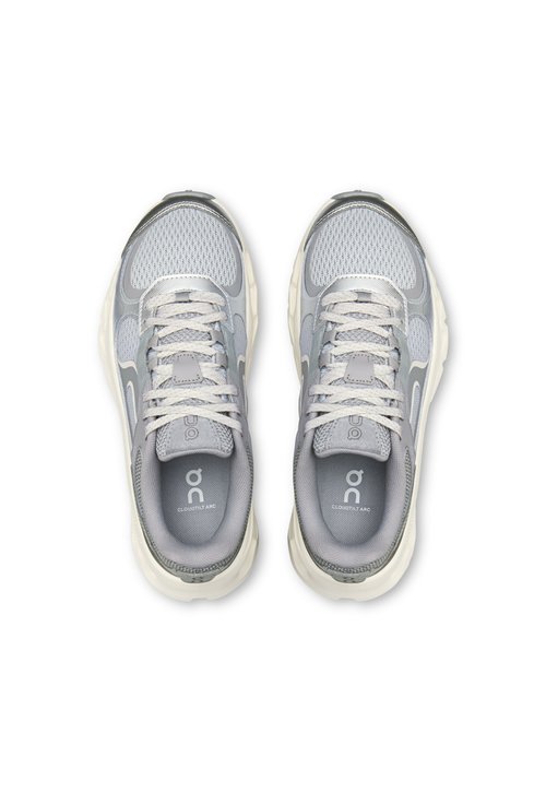 On CLOUDTILT ARC - Trainers - alloy ivory — foto 3