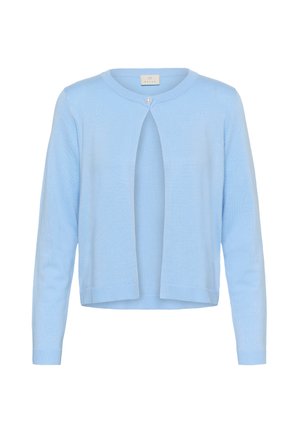 Cardigan bleu deschis din material moale, cu guler rotund și închidere cu un singur nasture. Are mâneci lungi și design cu partea din față deschisă.