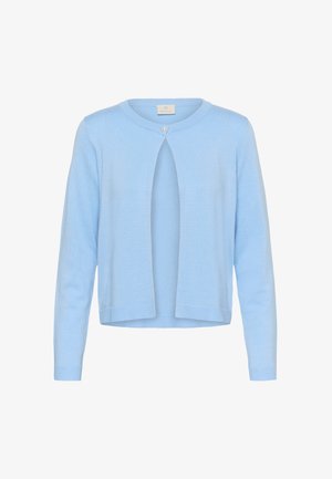 Svijetloplava vestica od mekanog materijala s okruglim izrezom i kopčanjem na jedan gumb. Ima duge rukave i otvoreni prednji dio.