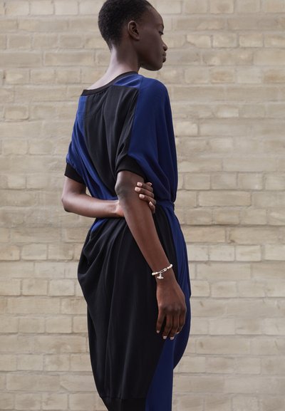 Vivienne Westwood LUCRECE BRACELET - Armbånd - silver-coloured/white