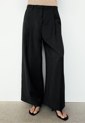 Massimo Dutti, FLOWING CROPPED WIDE-LEG PANTS - Bukser - black
