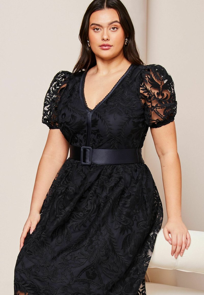 Lipsy EMBROIDERED PUFF SLEEVE BELTED MIDI - PLUS SIZE - Cocktail dress /  Party dress - navy blue/blue - Zalando