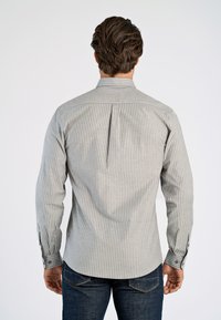 Lindbergh STRIPED   - Chemise - dusty grey