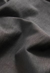 Next T-Shirt print - charcoal digger