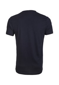 Marineblauwe T-shirt met korte mouwen, gemaakt van zachte katoenstof. Heeft een ronde hals en een eenvoudig ontwerp zonder patronen of logo's.