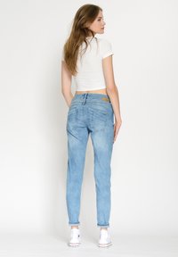 Gang 94AMELIE - Relaxed fit jeans - spring emboss