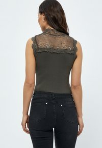 Minus MIVANESSA HIGH NECK - Top - beluga green