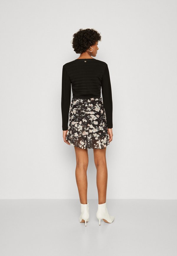 VANESSA SKIRT - A-line skirt3