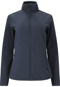 Marinblå softshell-jacka med hög krage, framdragkedja och två sidofickor. Tillverkad av ett slitstarkt och glatt tyg med en åtsittande passform.