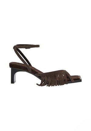 Sandals - brown