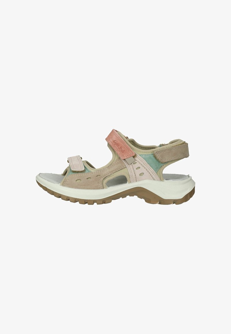 Sandale beige et pastel en suède et en maille, avec un design ouvert à l'avant, des sangles ajustables et une semelle en caoutchouc texturée pour une meilleure adhérence.
