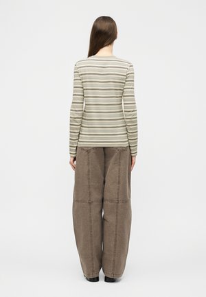 Uvrstitev 14: MAX&Co. - MEDUSA STRICKBLUSE - Majica z dolgimi rokavi