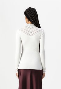 Rosemunde Langarmshirt - ivory