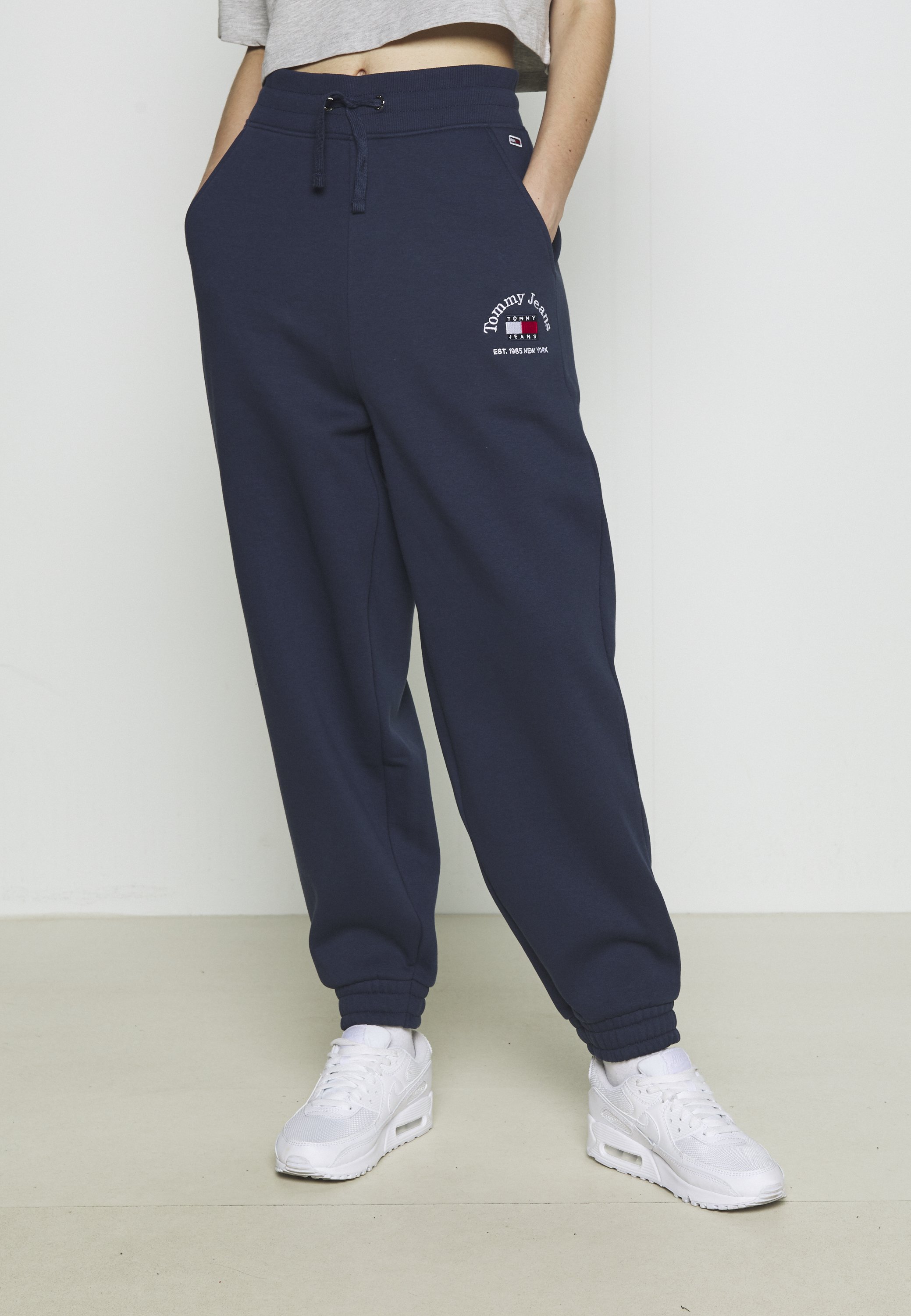 Tommy Jeans TIMELESS - Tracksuit bottoms - twilight navy/dark blue -  Zalando.co.uk