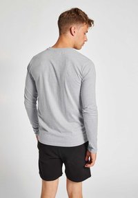 Hummel Longsleeve - grey melange