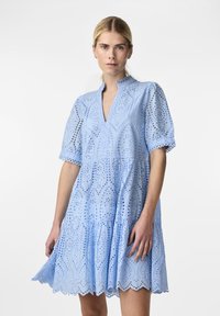 YAS - YASHOLI DRESS - Jurk - clear sky Miniatuurafbeelding 1