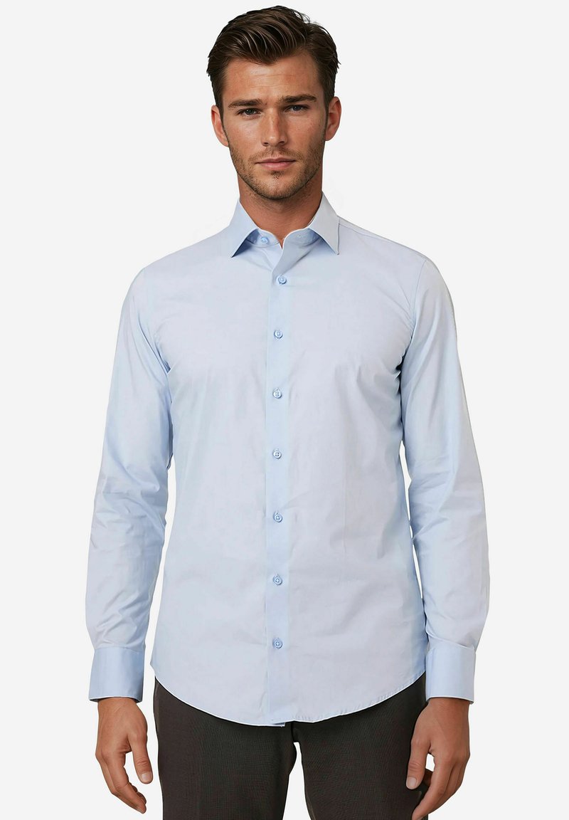 Helles blaues Langarmhemd aus glattem Material, mit Button-Down-Kragen und passenden Knöpfen, abgerundetem Saum und taillierter Passform.