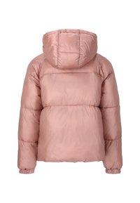 Rosa pufferjakke med hætte, der har et quiltet design, elastiske manchetter og en let cropped kant. Glat, blank tekstur.