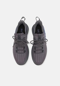 Under Armour FLOW DYNAMIC  - Väglöparskor - castlerock/mod gray/black