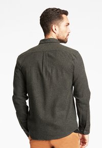 Lindbergh BRUSHED LS - Camisa - army