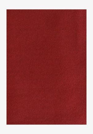 Tessuto rosso con una superficie liscia e un colore uniforme, privo di motivi o cuciture visibili. Adatto per rivestimenti o progetti di artigianato.