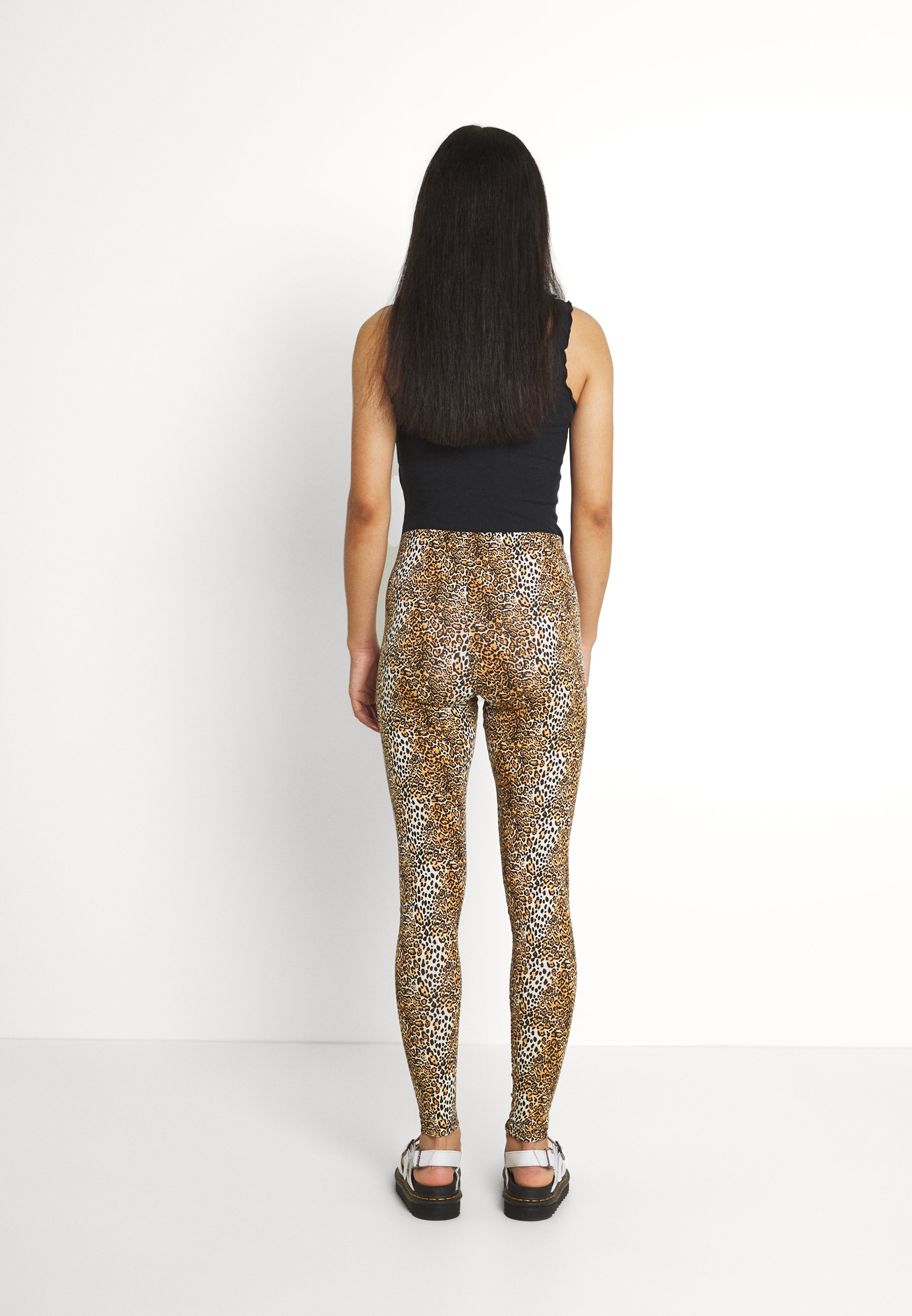 Damer NMKERRY ANILLA - Leggings Damer NMKERRY ANILLA - Leggings