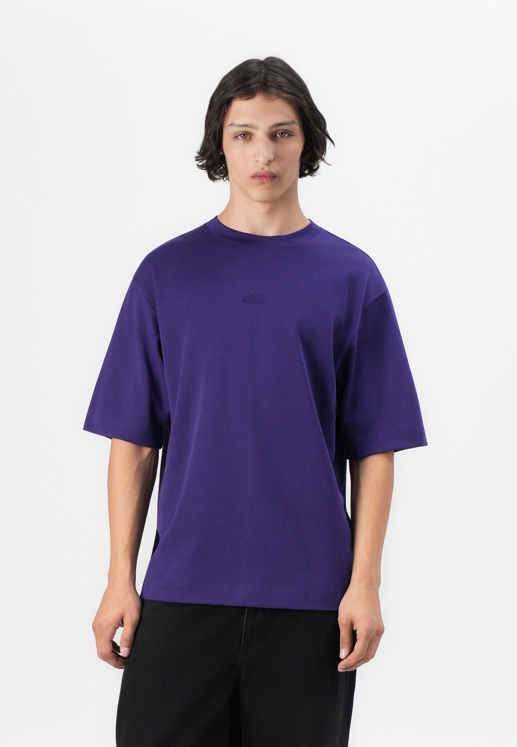 アイドル PLAVE PUTV T-SHIRT (M) Plave PLAVE PUTV T-SHIRT (M) PUTV Ringer T-Shirt M Size & Big