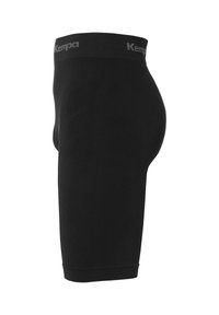 Shorts de sport noirs à coupe ajustée, taille élastique avec le logo "Kempa", panneaux texturés pour une meilleure respirabilité, finition en tissu lisse.