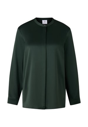 Donkergroen shirt met lange mouwen, ronde hals en een enkele knoopsluiting. Gemaakt van een gladde stof met een semi-matte afwerking.